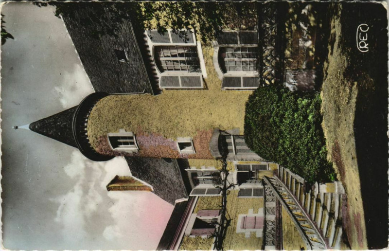 Carte postale ancienne Buzancais Vieille Maison Bourgeoise France