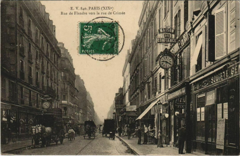 Carte postale ancienne Rue de Flandre vers la Rue de Crimée à Paris 19e