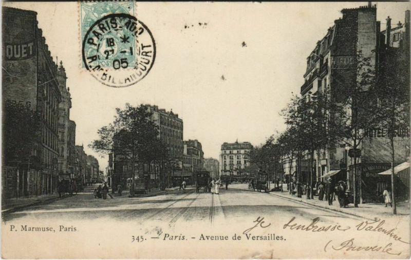 Carte postale ancienne Avenue de Versailles à Paris 16e