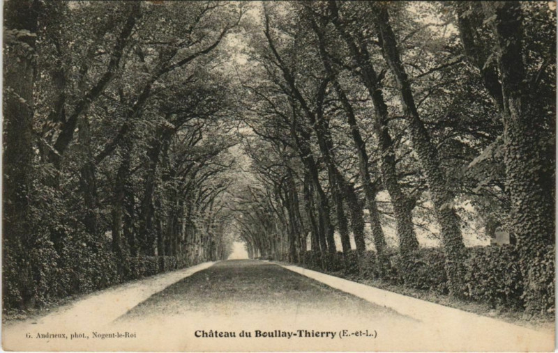 Carte postale ancienne Chateau du Boullay-Thierry France