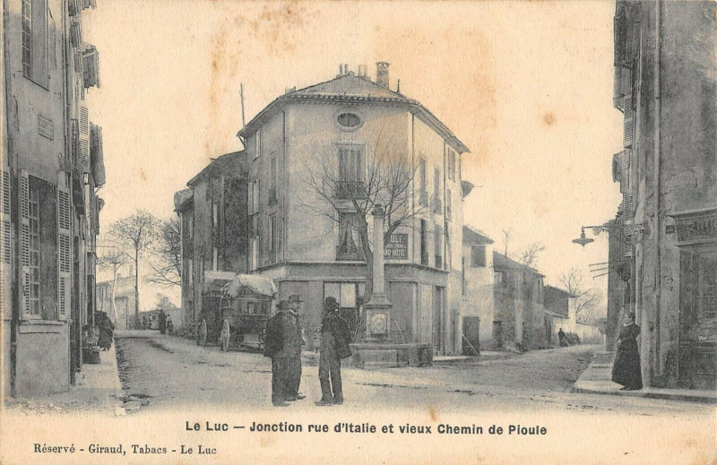 Carte postale ancienne Le Luc Jonction Rue D'Italie Et Vieux Chemin De Pioule au Luc