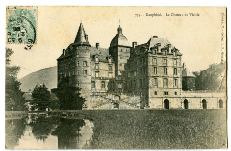 Carte postale ancienne Isère Vizille Château à Vizille