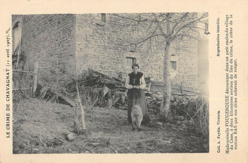 Carte postale ancienne Le Crime De Chavagnat Mademoiselle Fougerousse Decouvrant Dans Un Petit E