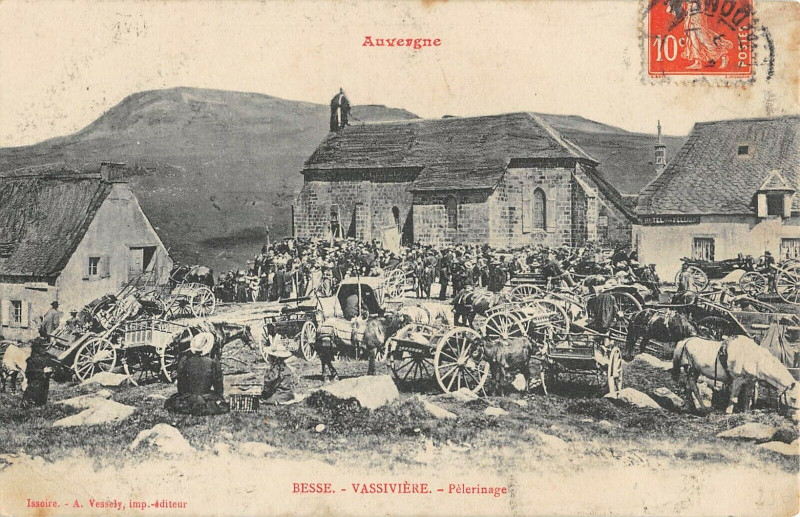 Carte postale ancienne Besse Vassiviere Pelerinage