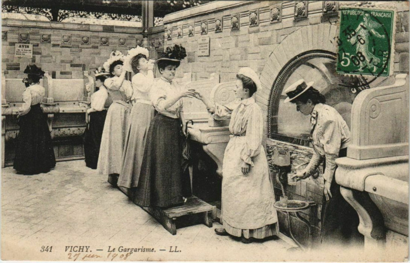 Carte postale ancienne Vichy le Gargarisme à Vichy
