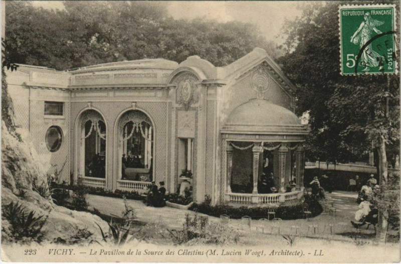 Carte postale ancienne Vichy Le Pavillon de la Source des Celestins à Vichy
