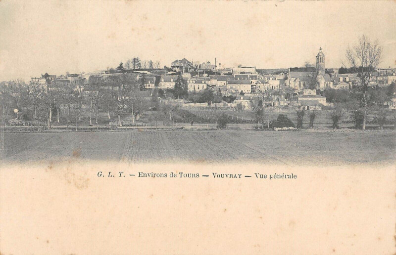 Carte postale ancienne Environs De Tours Vouvray Vue Generale à Tours