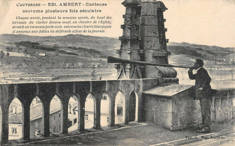 Carte postale ancienne Ambert Curieuse Coutume Plusieurs Fois Seculaire à Ambert
