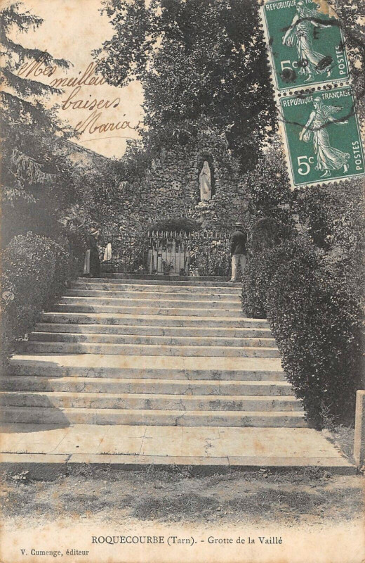 Carte postale ancienne Roquecourbe Grotte De La Veillee à Roquecourbe