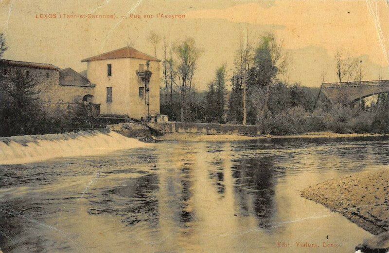 Carte postale ancienne Lexos Vue Sur L'Aveyron