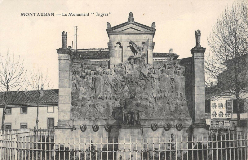 Carte postale ancienne Montauban Le Monument Ingres à Montauban