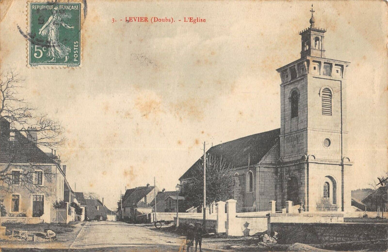 Carte postale ancienne Levier L'Eglise à Levier