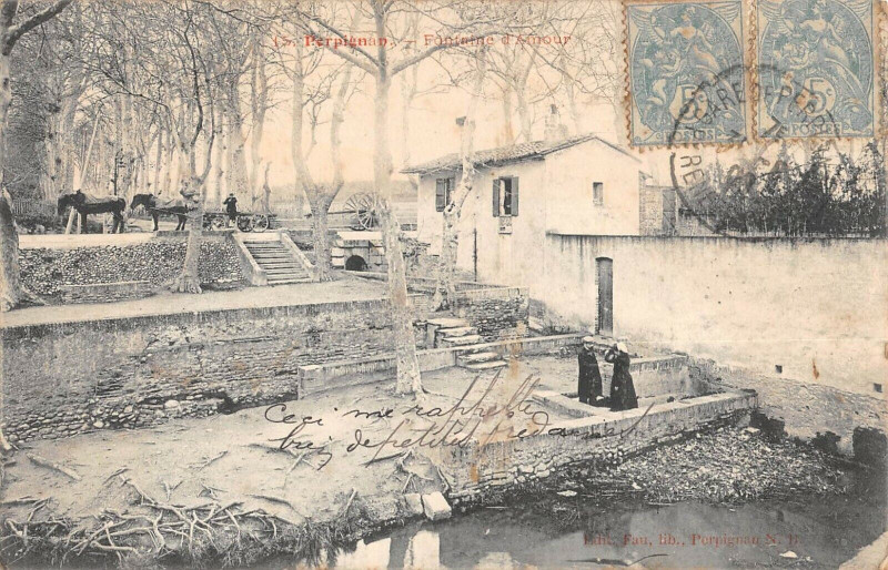 Carte postale ancienne Perpignan Fontaine D'Amour à Perpignan