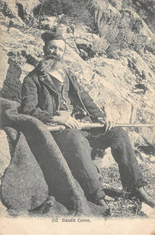 Carte postale ancienne 20 Corse Bandit Corse