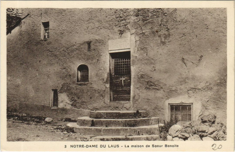Carte postale ancienne Saint-Etienne-du-Laus Notre-Dame du Laus