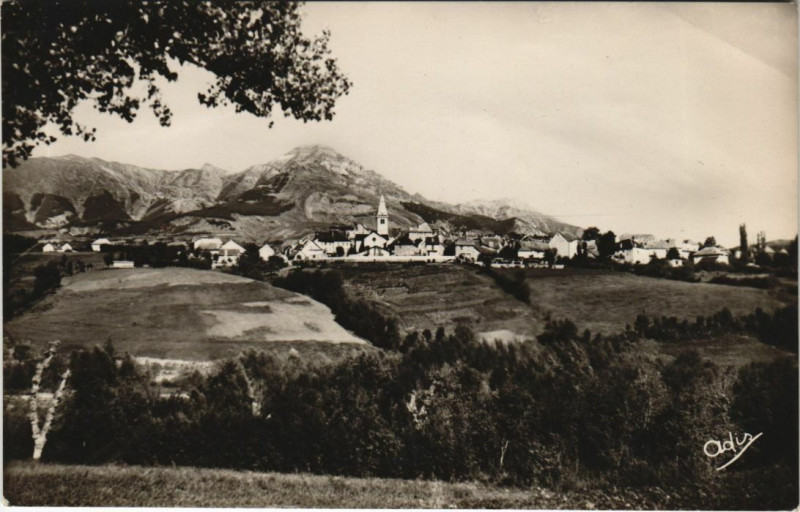 Carte postale ancienne Saint-Bonnet Vue Panoramique