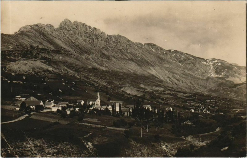 Carte postale ancienne Saint-Etienne-en-Devoluy Vue Generale