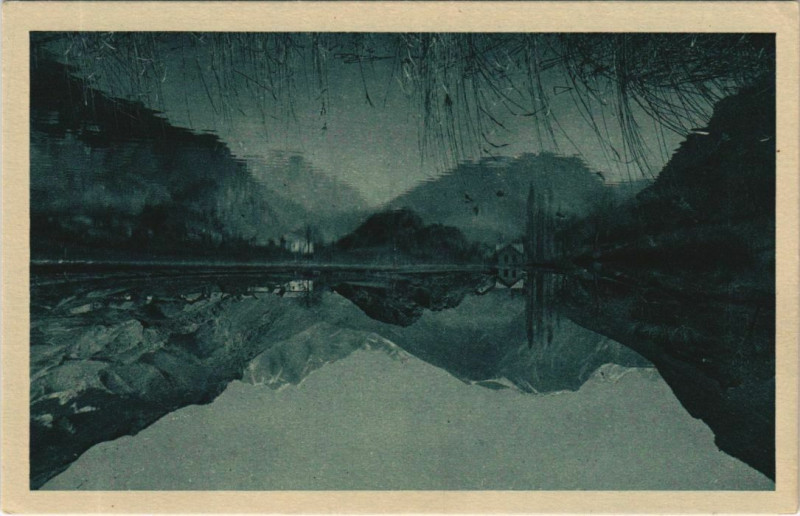 Carte postale ancienne La Roche-de-Rame Le Lac - au Lointain - A Gauche le Pelvoux