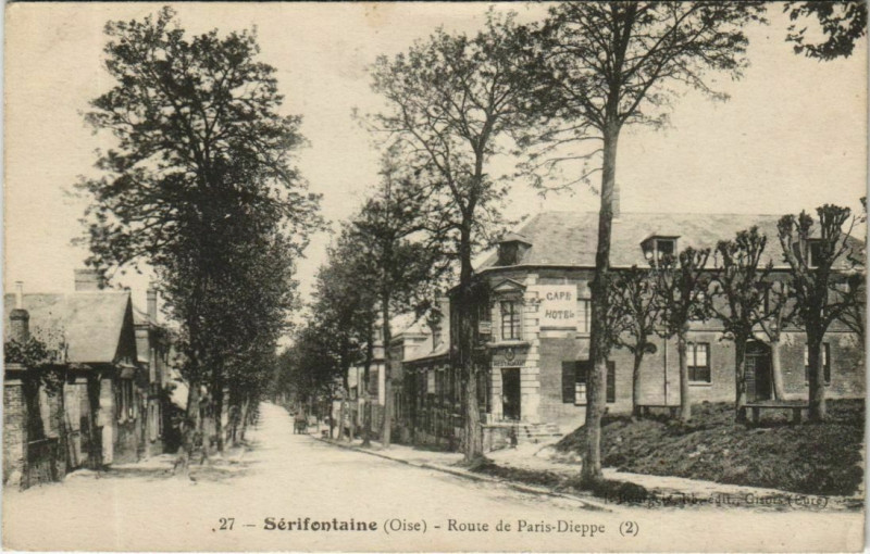 Carte postale ancienne Serifontaine Route de Paris-Dieppe