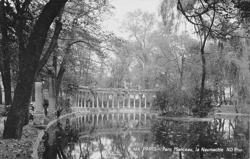Carte postale ancienne Paris Parc Monceau La Naumachie