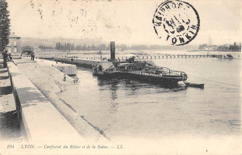 Carte postale ancienne Lyon Confluent Du Rhone Et De La Saone à Lyon