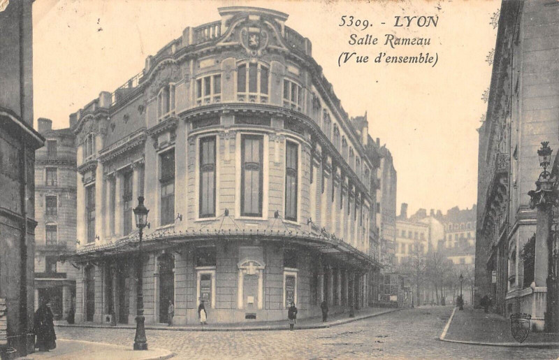 Carte postale ancienne Lyon Salle Rameau Vue D'Ensemble à Lyon