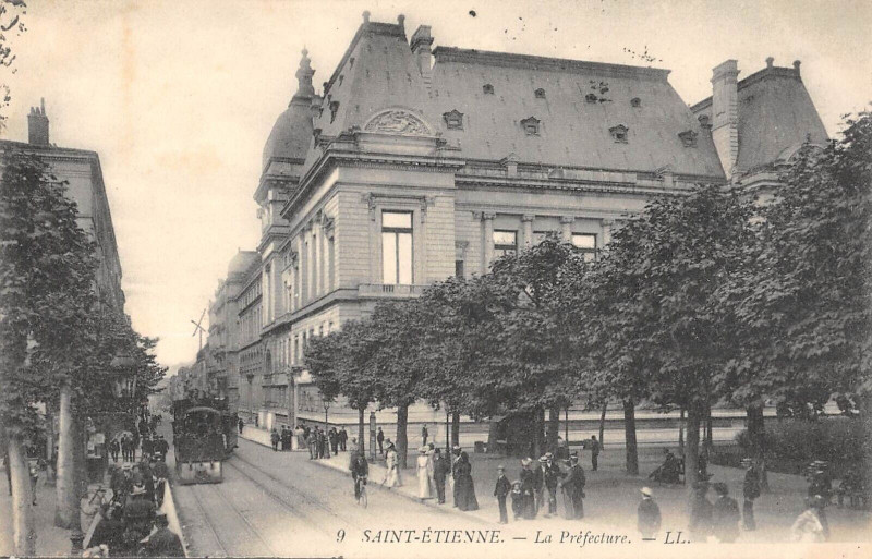 Carte postale ancienne Saint Etienne La Prefecture