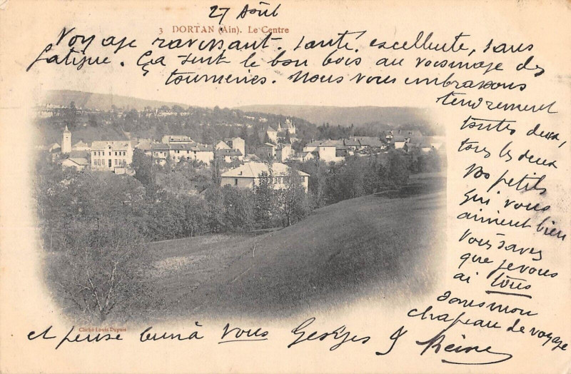 Carte postale ancienne Dortan Le Centre à Dortan