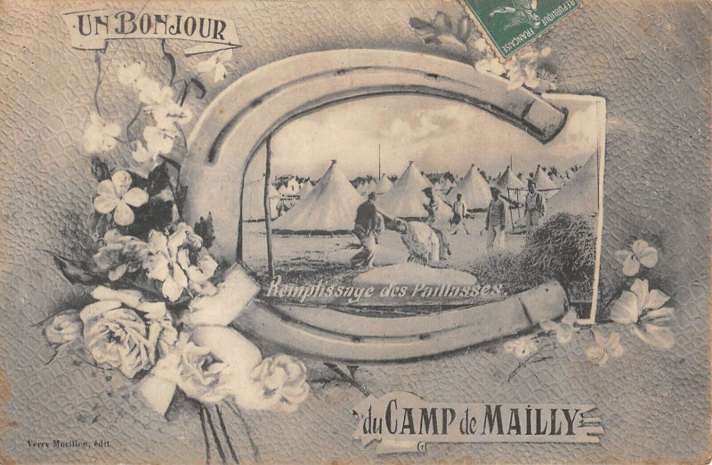 Carte postale ancienne Un Baiser Au Camp De Mailly