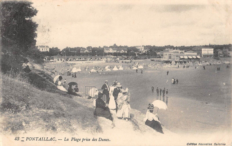 Carte postale ancienne Pontaillac La Plage Prise Des Dunes