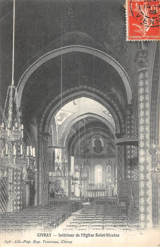 Carte postale ancienne Civray Interieur Eglise Saint Nicolas à Civray