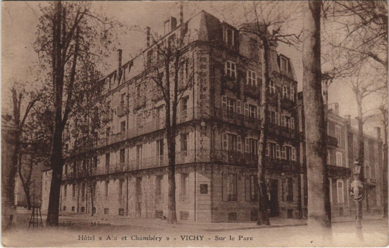 Carte postale ancienne Vichy Hotel Aix et Chambery à Vichy