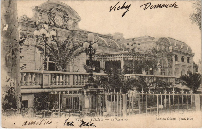 Carte postale ancienne Vichy Le Casino à Vichy