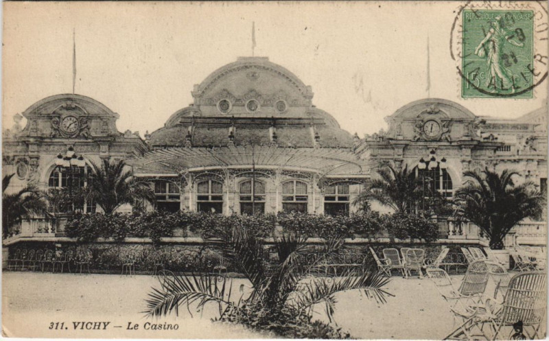 Carte postale ancienne Vichy Le Casino à Vichy