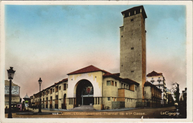 Carte postale ancienne Vichy Etablissement Thermal à Vichy