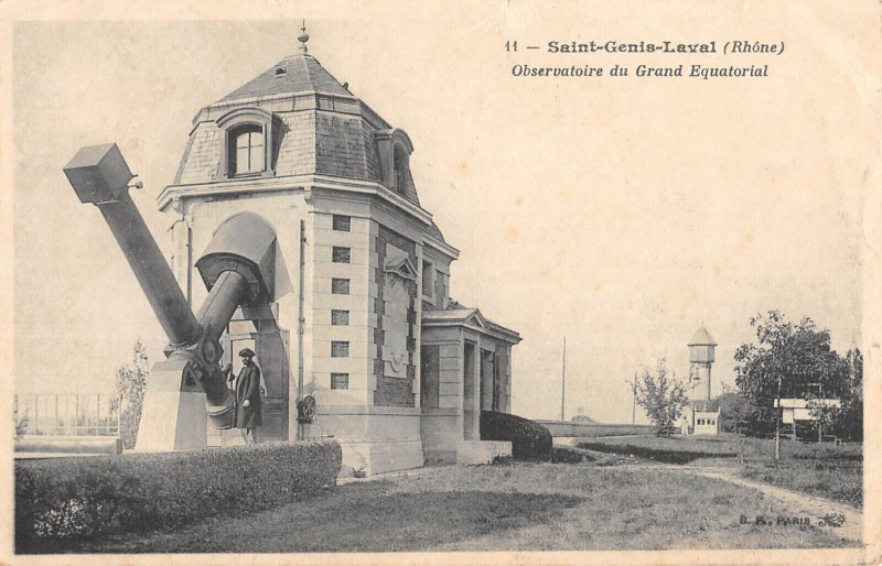 Carte postale ancienne Saint Genis Laval Observatoire Du Grand Equatorial à Saint-Genis-Laval