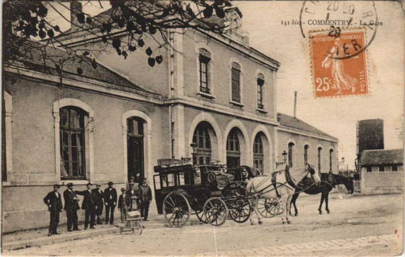 Carte postale ancienne Commentry La Gare à Commentry