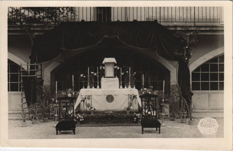 Carte postale ancienne Allier - Celebration