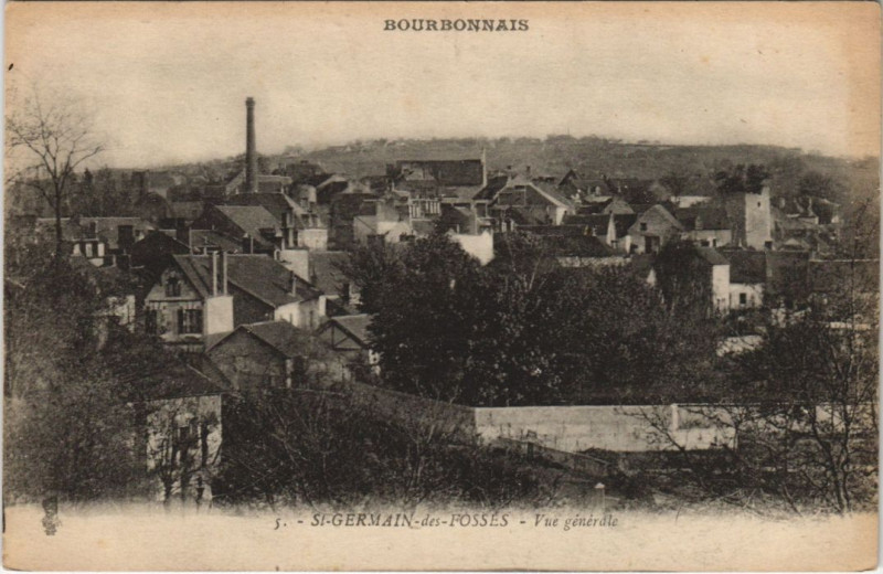 Carte postale ancienne Saint-Germain-des-Fosses Vue Generale