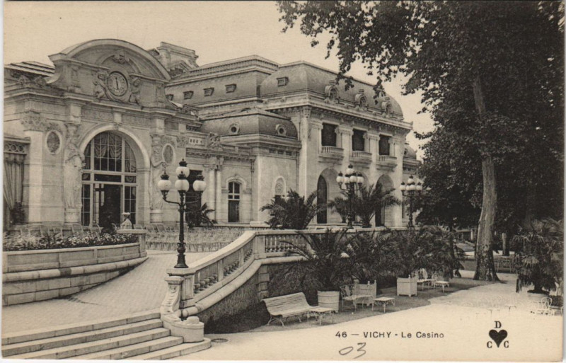 Carte postale ancienne Vichy Le Casino à Vichy