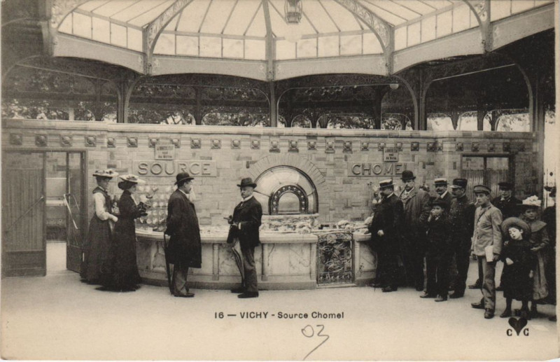 Carte postale ancienne Vichy Source Chomel à Vichy