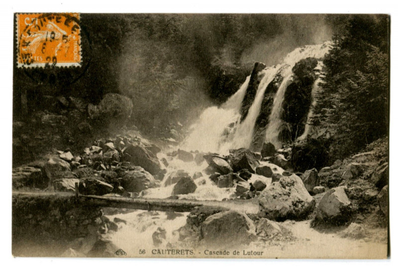 Carte postale ancienne Hautes-Pyrénées Cauterets Cascade de Lutour à Cauterets