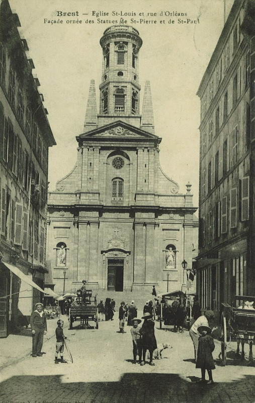 Carte postale ancienne Btv1b10106157k rue d'Orléan à Brest