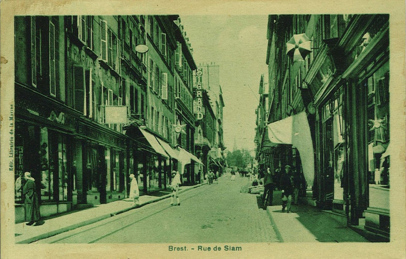 Carte postale ancienne Btv1b10106121n rue de siam à Brest