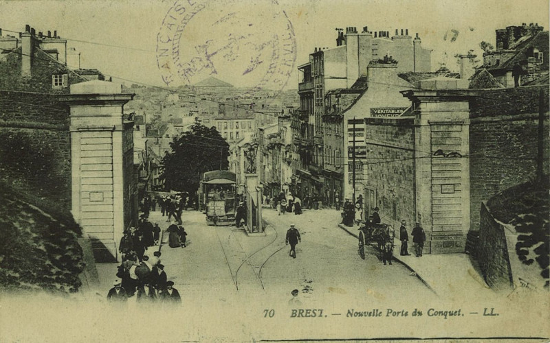 Carte postale ancienne Btv1b101060737 porte du Conquet à Brest