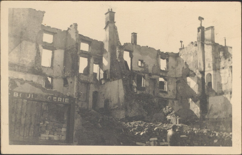 Carte postale ancienne Carte postale, Epinal, Après les bombardements de 1944 35