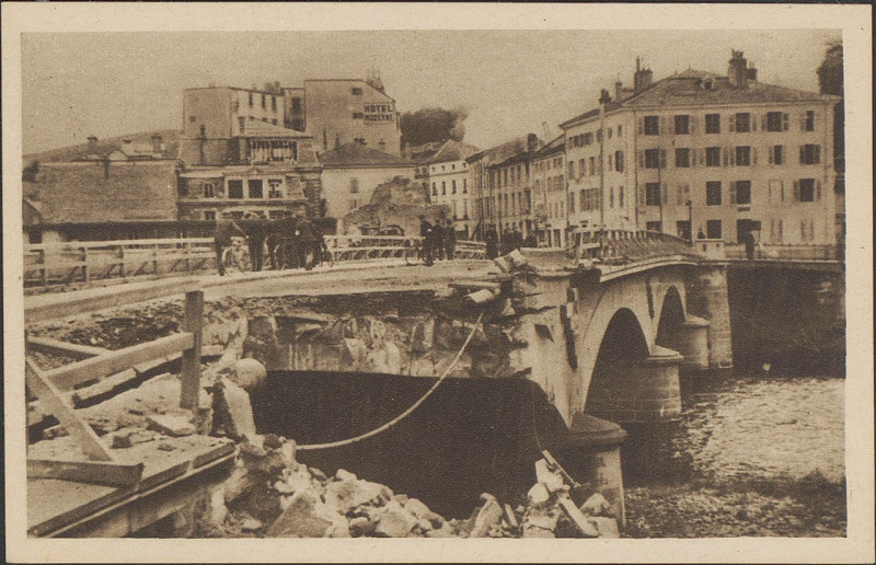 Carte postale ancienne Carte postale, Epinal, Après les bombardements de 1944 31