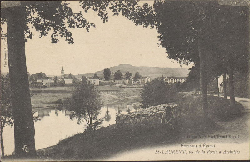 Carte postale ancienne Carte Postale, Environs d'Epinal, St Laurent, vu de la route d'Archettes