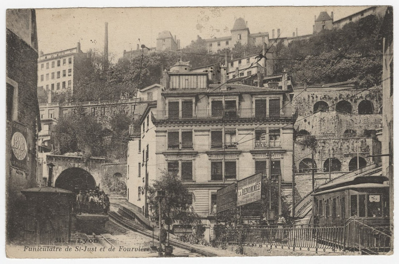 Carte postale ancienne Funiculaires Fourvière et Saint Just 01