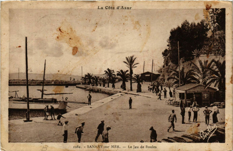Carte postale ancienne Sanary-sur-Mer - Le Jeu de Boules à Sanary-sur-Mer